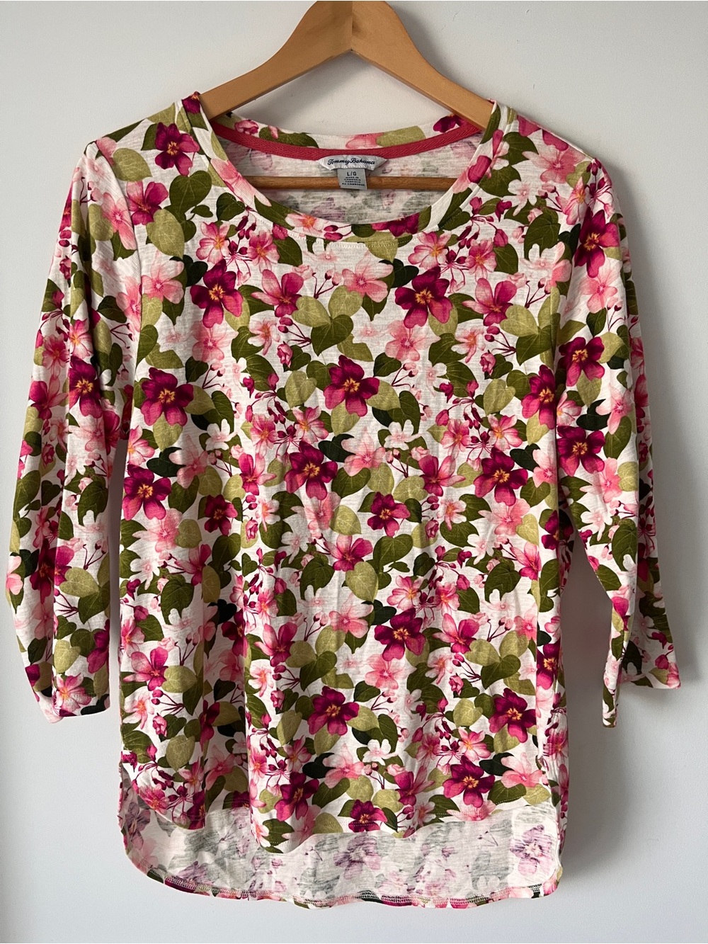 Tommy Bahama Pinks & Green Floral 3/4 Sleeve Top | Cotton | Casual | Feminine